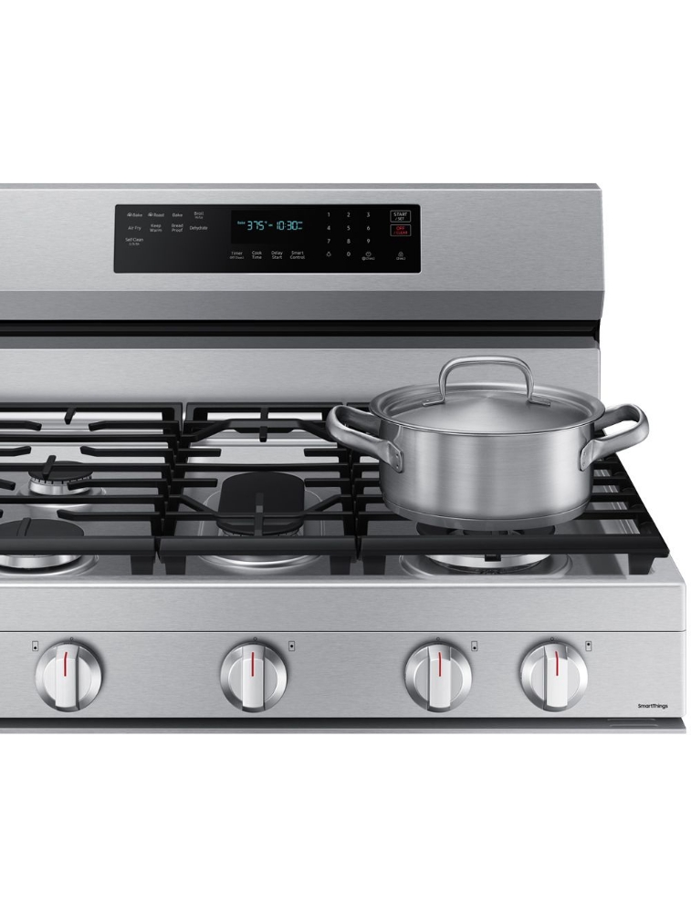 Cuisinière à gaz autoportante 30 po. 6 pi³ avec convection Samsung NX60A6711SS/AA