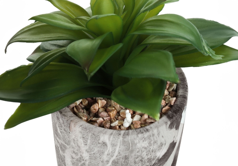 Picture of 7 Inch Set of 2 Artificial Plants