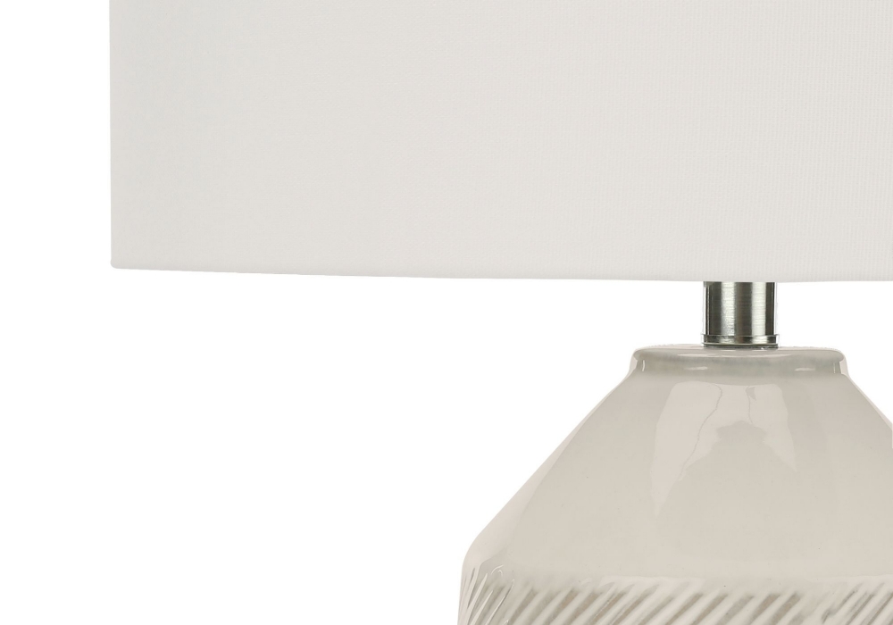 Picture of 33 Inch Table Lamp