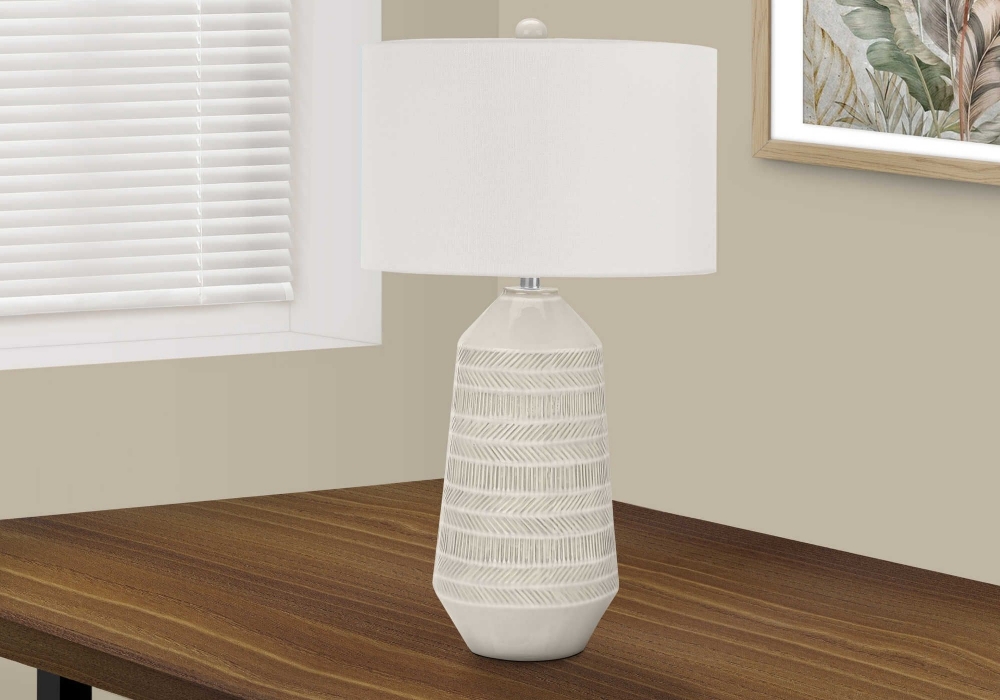 Picture of 33 Inch Table Lamp